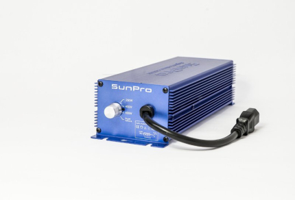 Elektronický předřadník SunPro 600W, 230V, IEC konektor